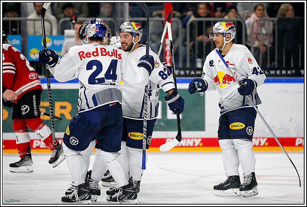 PENNY DEL; Koelner Haie- Red BUll Muenchen; Koeln, 08.11.2022